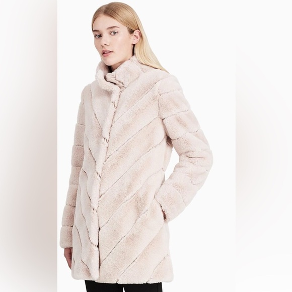 Calvin Klein Chevron-Quilted Faux Fur Coat S Light Pink Pre-Owned Excellent - Picture 1 of 15